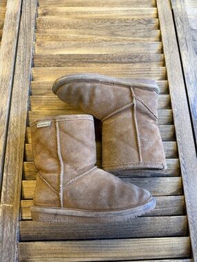 BearPaw Kids Chestnut Brown Tan Suede Elle Winter Boots Girls Size 13